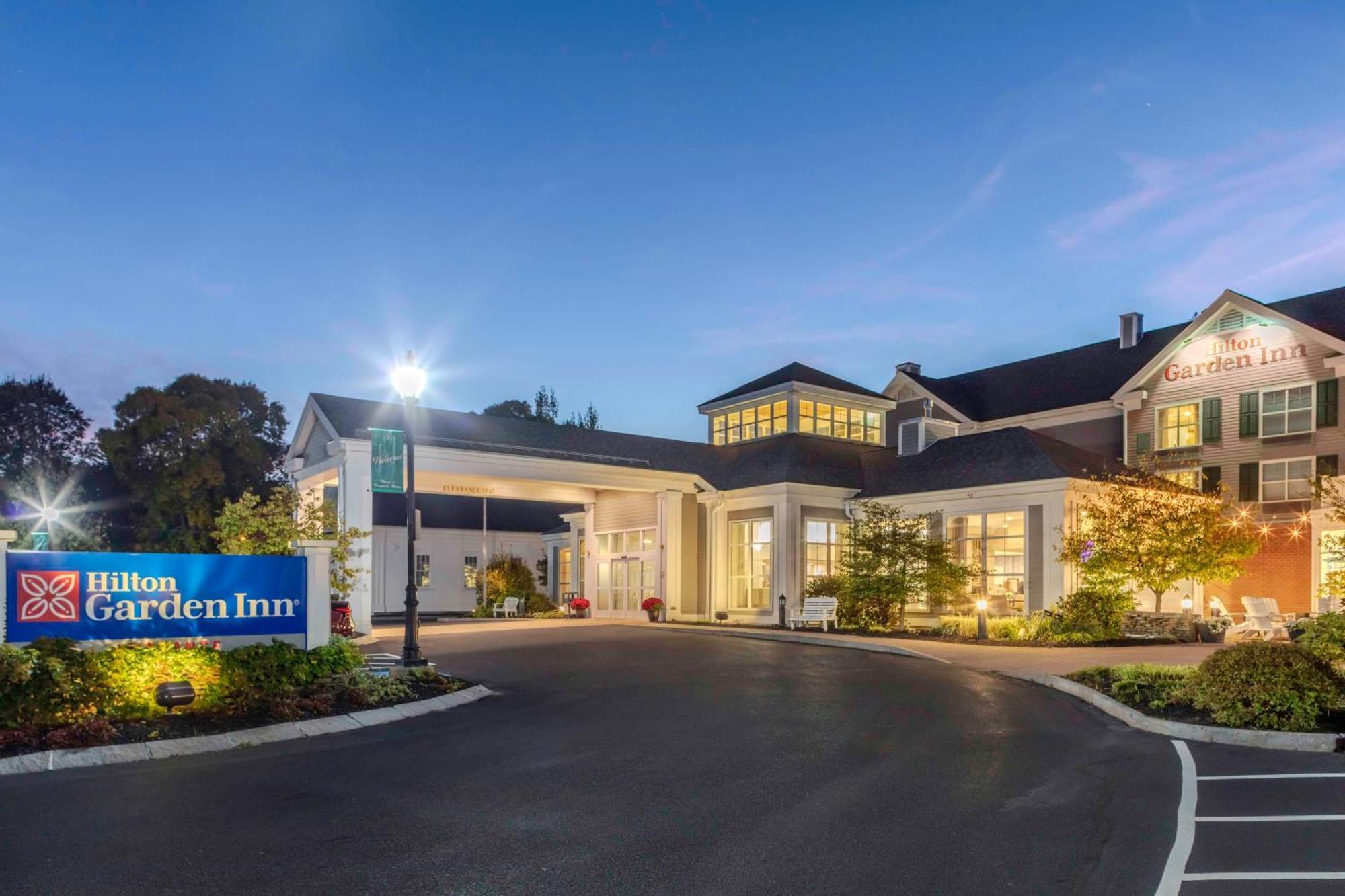 Hilton Garden Inn Freeport Downtown Exterior photo
