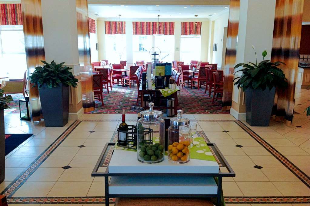 Hilton Garden Inn Freeport Downtown Interior photo