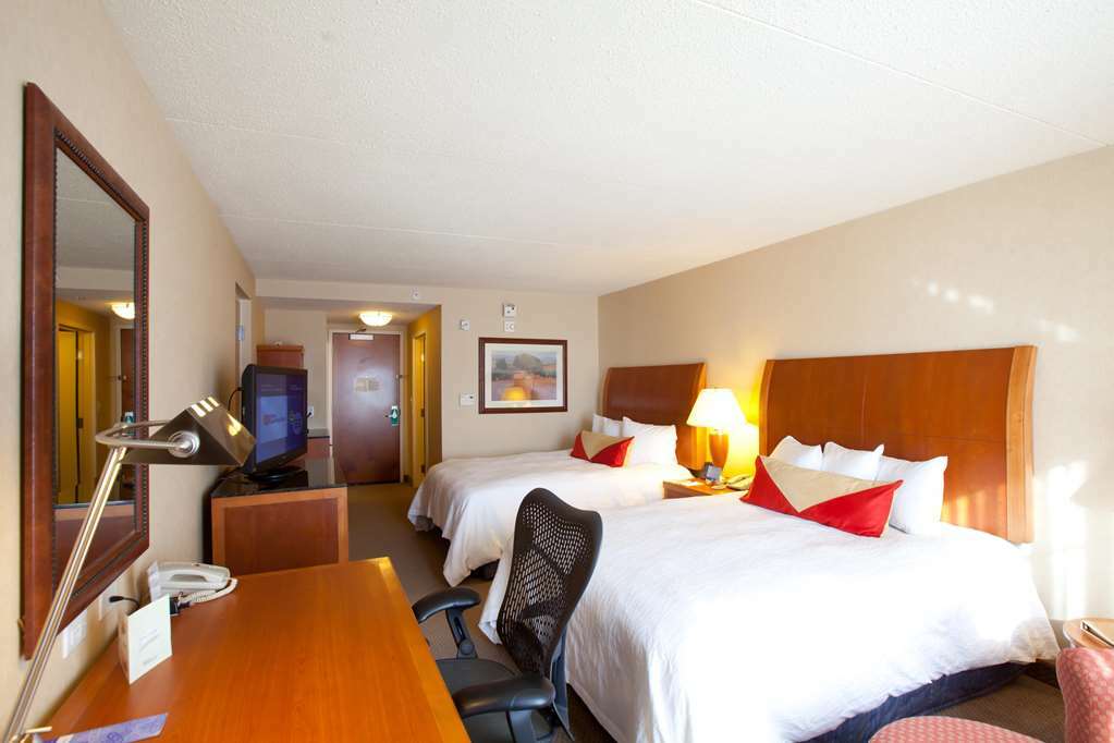 Hilton Garden Inn Freeport Downtown Room photo